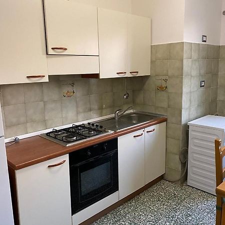 Domus Da Antonio Fiumicino Apartment Bagian luar foto